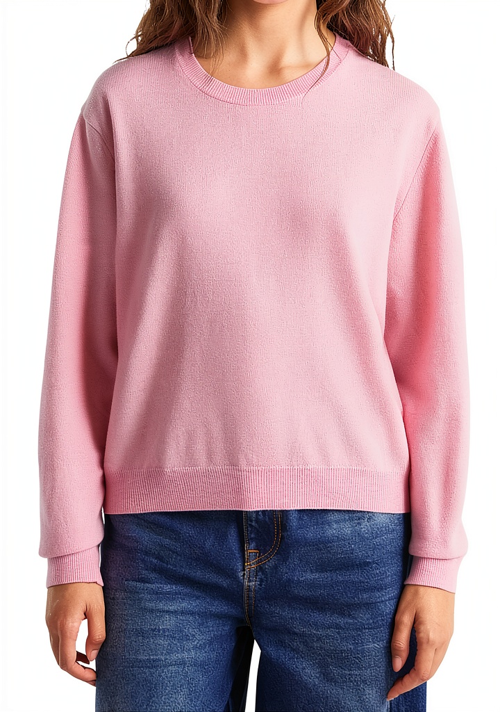 Maglione United Colors of Benetton donna indossato in ambiente casual